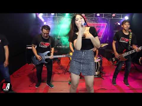 YOLANDA JARLY | PELAS TERI