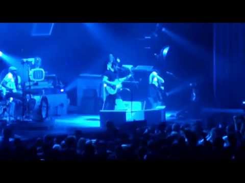 Jack White - Seven Nation Army (Brussels , 16.11.2014)