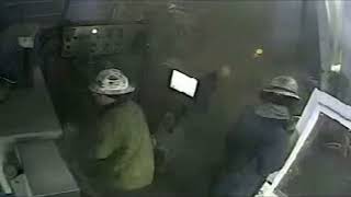 Download lagu Driller Loss of Concentration During Disconnection of Drill Pipes mp3