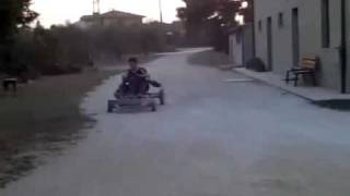 preview picture of video 'drift kart 2009'