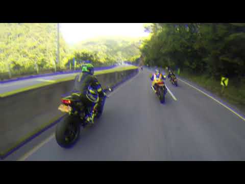 Cazando Kawasaki ninja H2 VS Suzuki BK 1340