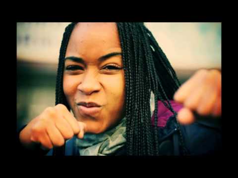 QUIERES MOVIDA - ARIANNA PUELLO