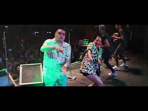 Oye Mujer - Ahí ahí  // La Banda de Carlitos