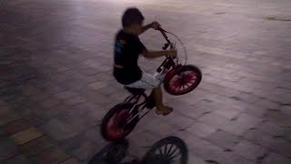 Fui dar uma volta de bike e dar uns graus em Santo Antnio de Pdua.