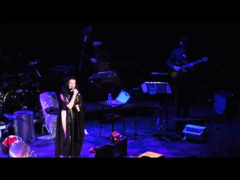 Camille O'Sullivan - Anthem (Leonard Cohen)