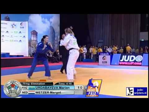 Judo 2010 Grand Prix Dusseldorf: Marian Urdabayeva (KAZ) - Margot Wetzer (NED) [-70kg]