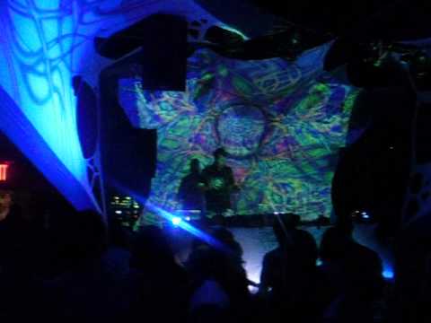Hux Flux Live! @ Respect Gatherings presents Spring Alchemy