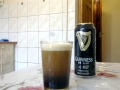 Guinness Beer video, как у пива Гиннес пена идет вниз 