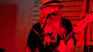 Celinda Pink - Don't Deceive Me