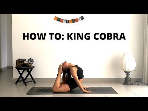 Wie man die Königskobra-Pose (Raja Bujangasana) macht – Tutorial