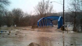 preview picture of video 'Bellville Flood February 28 2011'