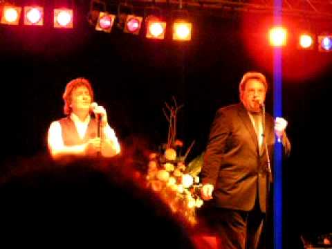 Stephen Hill en Woody Wright november 14th 2009 Urk, The Netherlands, Europe Mary did you know2