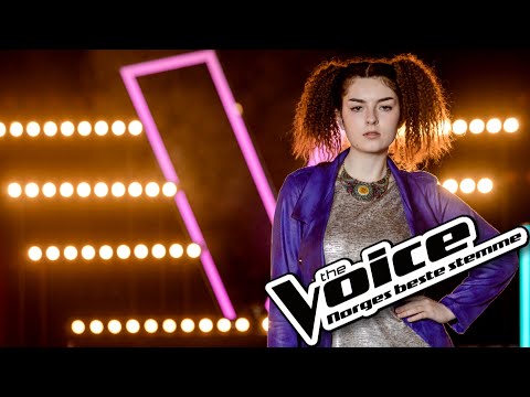 Cynthia Verazie | Famous Blue Raincoat (Leonard Cohen) | Knockout | The Voice Norway