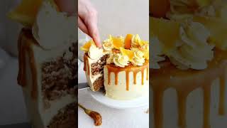 Download lagu CARROT 🥕 CAKE WITH CREAM CHEESE FROSTING AND FRESH ORANGES 🍊 | #food #asmr #shorts mp3