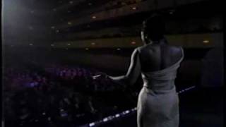 Natalie Cole - Let&#39;s Face the Music and Dance