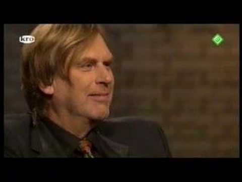 download lagu mp3 mp4 Wuzzon, download lagu Wuzzon gratis, unduh video klip Wuzzon