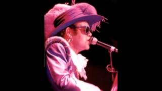 10. Nobody Wins (Elton John-Live In Paris: 5/17/1982)