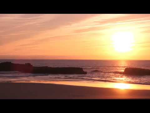 romantic moment on beach😍😍😻😻