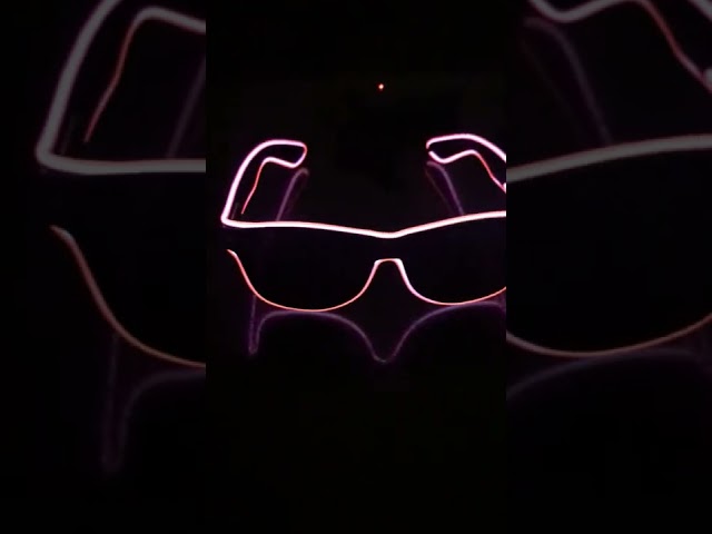 Vídeo relacionado con Ainiv 6 Piezas Fiesta Gafas para Niños, 3 modos de luzGafas brillantes de fiesta novedosas, Neón Obturador Gafas de Sol para Fiestas, Fancy Dress Costume Glasses, Accesorios para Trajes de Festival