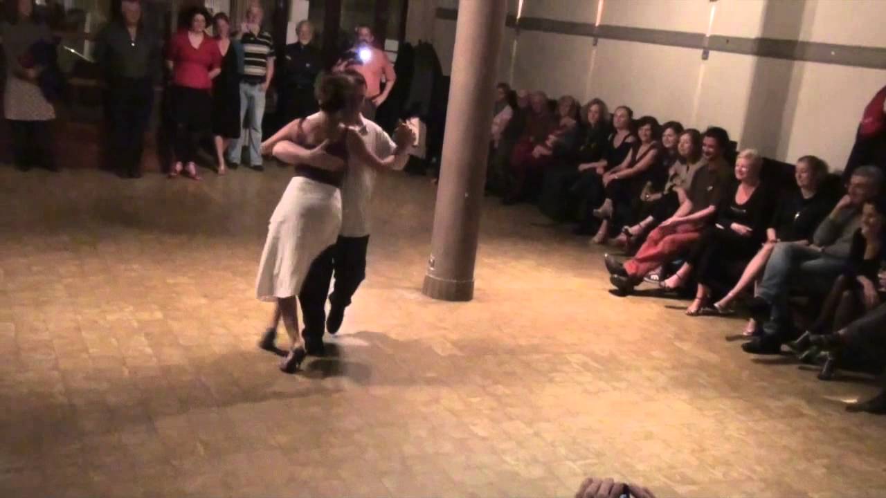 Hernán Alvarez Prieto et Eugenia Ramirez Miori - Milonga