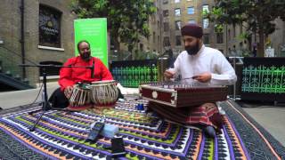 Kaviraj Singh - Santoor & Bhupinder Chaggar - Tabla (Part 1)