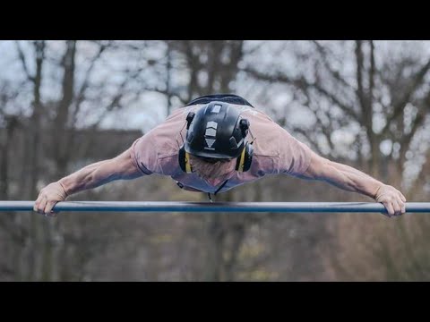 Brutal calisthenics Power In Public 🔥 - Street Workout Motivation - @manpreet_calisthenics