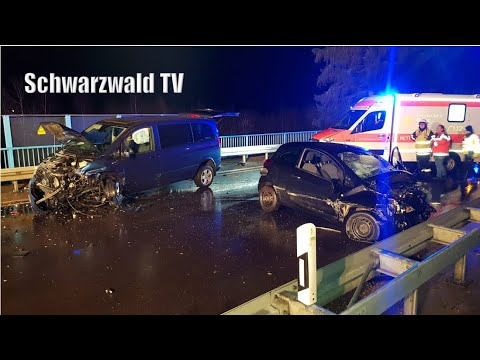 🚨🚒 Schwerer Verkehrsunfall auf B 500 bei Schluchsee - Rettungshubschrauber im Einsatz [03.01.2020]