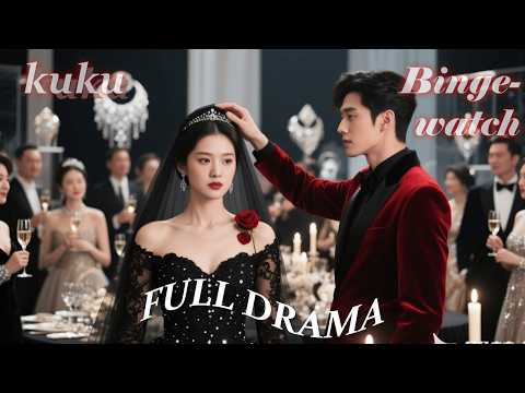 新婚典禮她卻隻等到未婚夫去見白月光的消息，毅然離婚不再奉陪這場沉淪遊戲！三年後國際設計展上，她以首席設計師身份謝幕。鎂光燈下，落魄前未婚夫衝破保安跪在颱前！QMEW