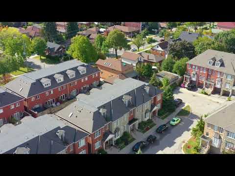 20 Superior Creek Ln, Etobicoke, ON