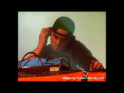 Sesion exclusiva para mi. Directo Miguel Serna. Rockola 10-11-2001 CD3