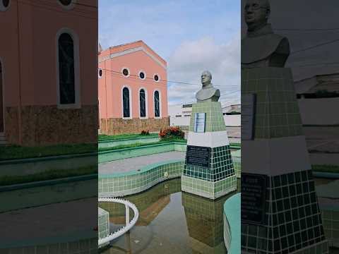 Praça Frei Diogo, em Paramoti ao lado da Igreja Matriz Senhora Sant’Ana #catolico #paramoti #Ceará