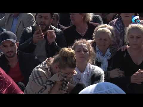 download lagu mp3 mp4 Ilias Mahmuti, download lagu Ilias Mahmuti gratis, unduh video klip Ilias Mahmuti