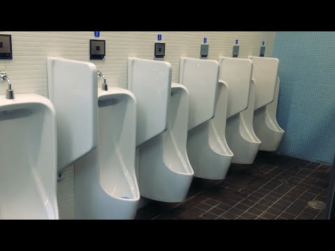 How public toilet must look like