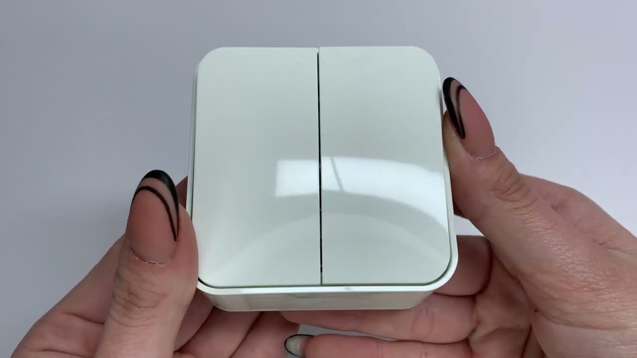 Вимикач двоклавішний накладний білий VIDEX BINERA (VF-BNS12-W)