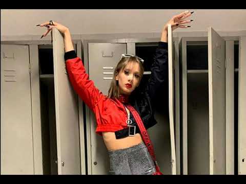 Sciaqua la bocca Chadia Rodriguez testo