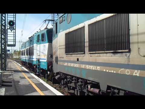 E655.512 + E655.529 sul TCS 61009 Milano Smistamento - Maddaloni Marcianise, in partenza da Pomezia