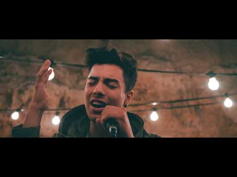 Naim Darrechi -  Volver A Empezar (Versión Acústica)