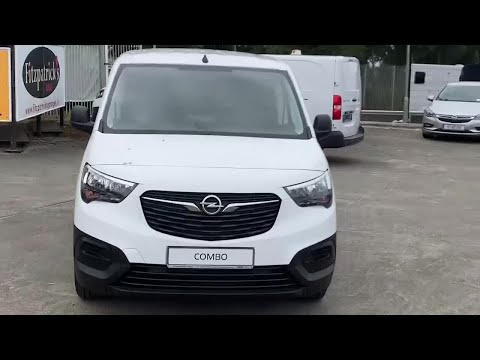 Opel Combo 1.5 Turbo D 100PS Edition Plus 7 Seater - Image 2