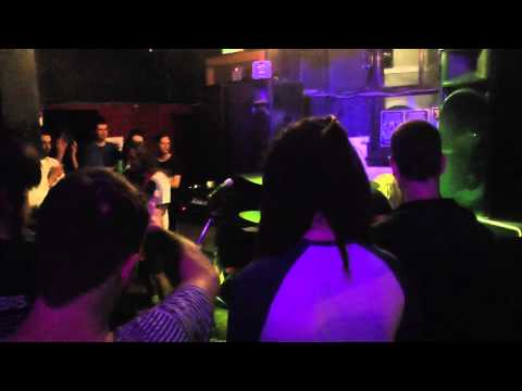 Nunchukka Superfly - Live at Gladstone Hotel - 6.9.2013 - BOBMETALLICAFREAK