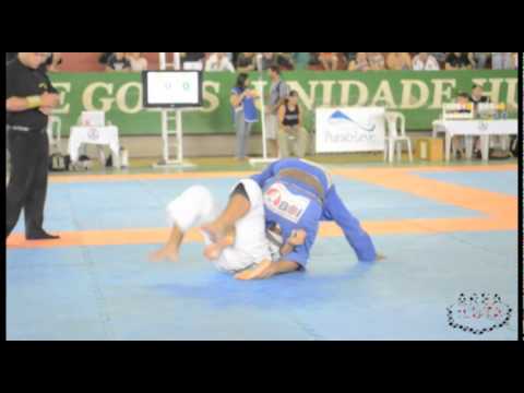 Área De Luta - Adercino Marmita X Leonardo Pereira