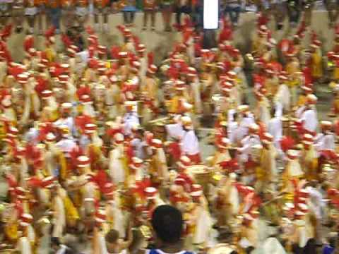 Bateria Viradouro na sapucaí 2009 gravado setor 3