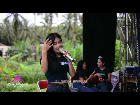 BERCERAI MUDA - SINKA XUN- BLMUSIK LIVE IN MALANGSARI BINUANGEN