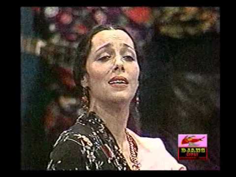 Роза Эрденко "Не вечерняя", старинный цыганский романс / Roza Erdenko - "Ne Vechernyaya"
