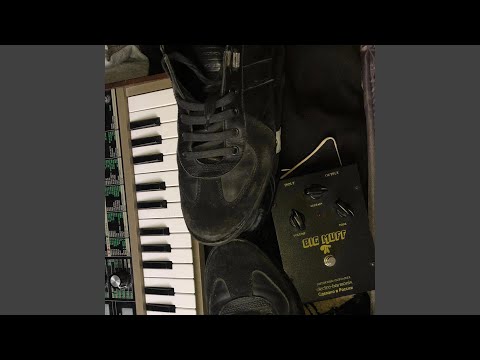 Video thumbnail for ​​​​​​earfull