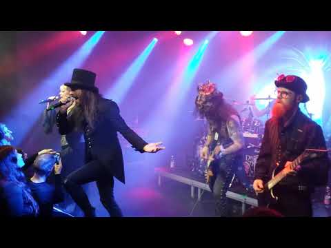 Dark Sarah - On The Rocks - Helsinki 2018 - I Once Had Wings (part)