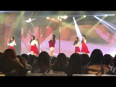 171216 Gfriend at Jeju Love Sharing Kpop Concert