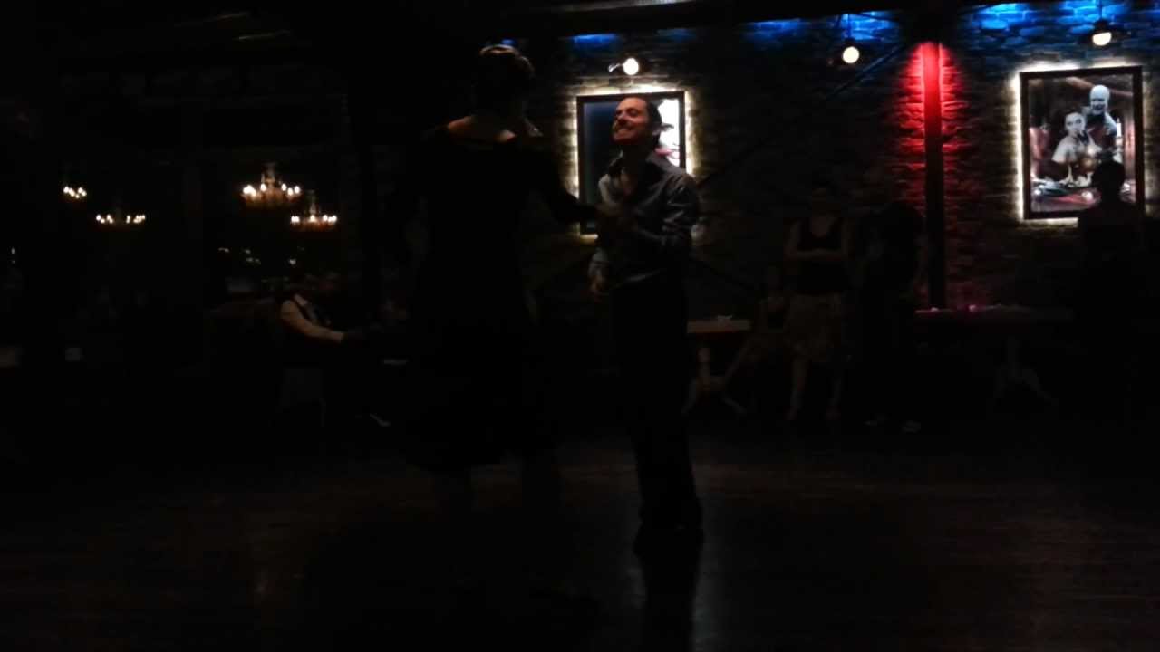 Neri Luciano PILIU & Yanina Valeria QUIÑONES, Tangoist Milonga, 02-02-2012, 5/5