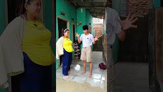 Download lagu The nosy neighbors are really annoying #comedy #funny mp3