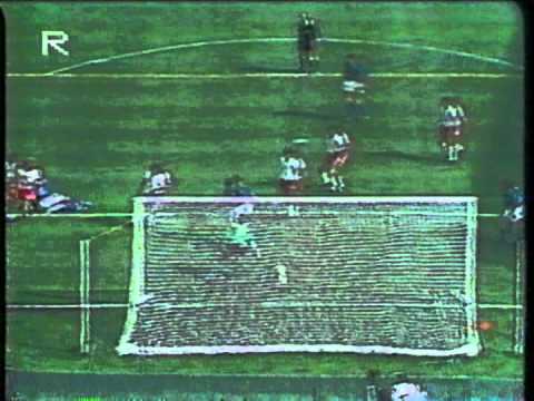 1982 (July 8) Italy 2-Poland 0 (World Cup).mpg