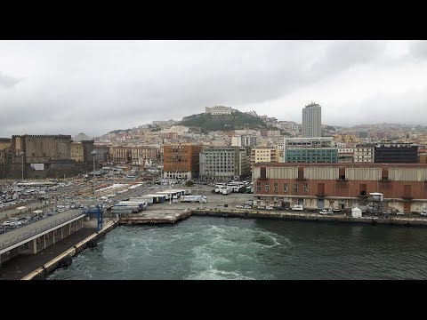 Départ de Naples MSC Armonia (Italie)